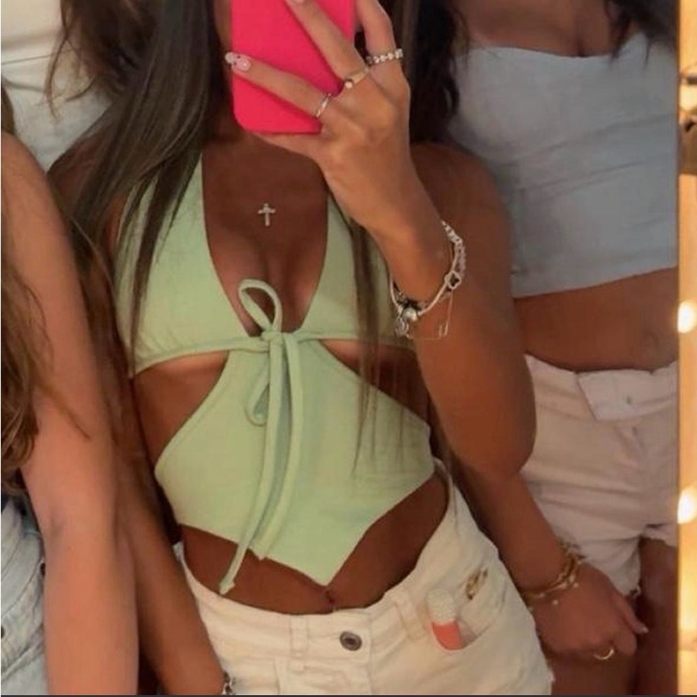 Edikted Mint Green Tie-Front Crop Top